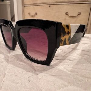 SOJOS Oversized Square Sunglasses Black w/ Tortoiseshell Arms
